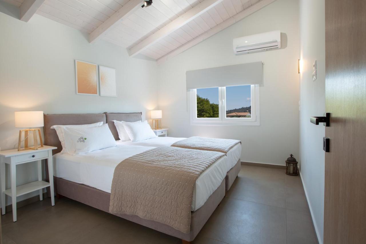 Grappolo Lefkada Villas - Vilana Ideal For Families And Small Groups Apolpaina Ngoại thất bức ảnh